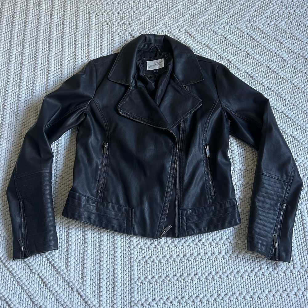 Women’s Leather Jacket - Medium